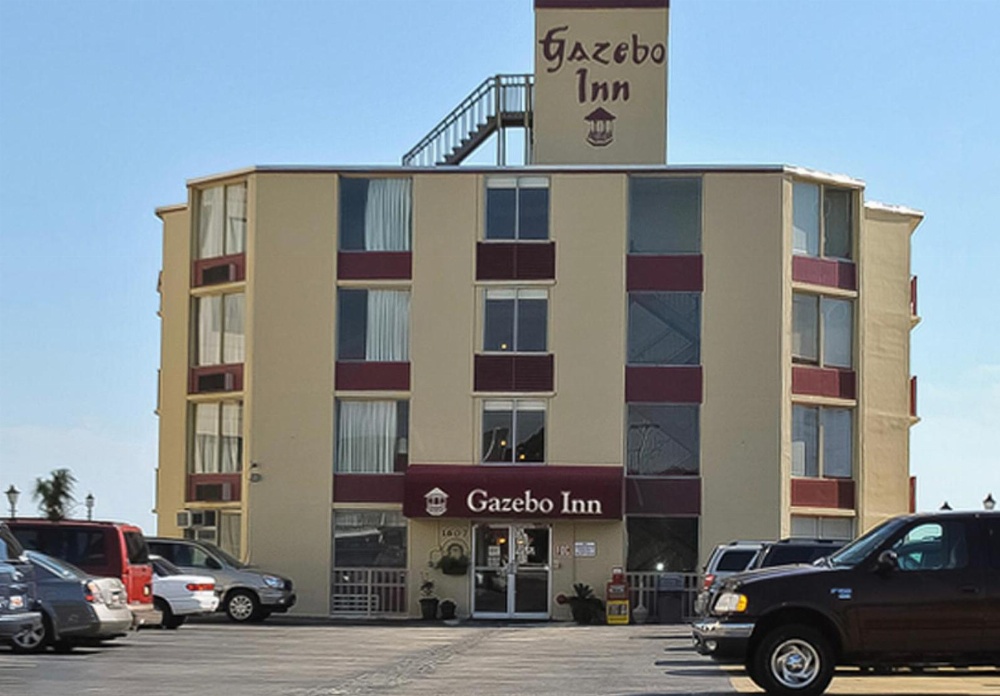 Gazebo Inn Oceanfront Main image